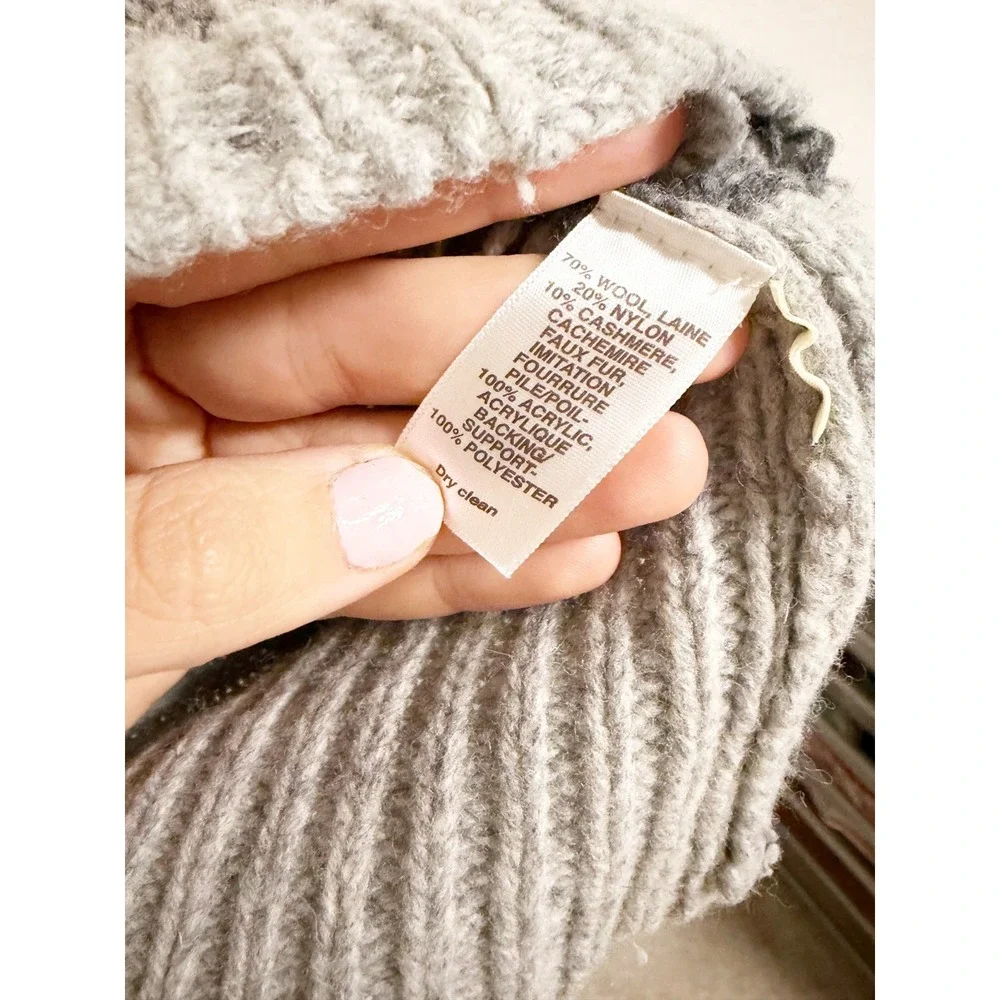 Hollister 1922 Y2K Fair Isle Hooded Sweater Faux Fur Trim‎ V Neck Cream Gray S